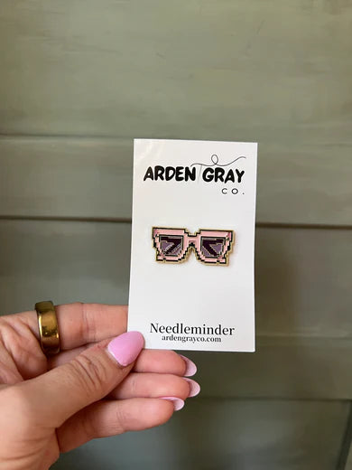 Sunglass Needeminder