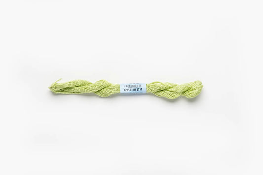 Essentials 717 Appletini