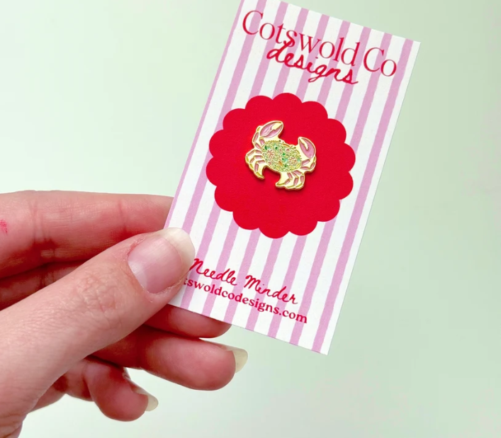 Crab Needle Minder