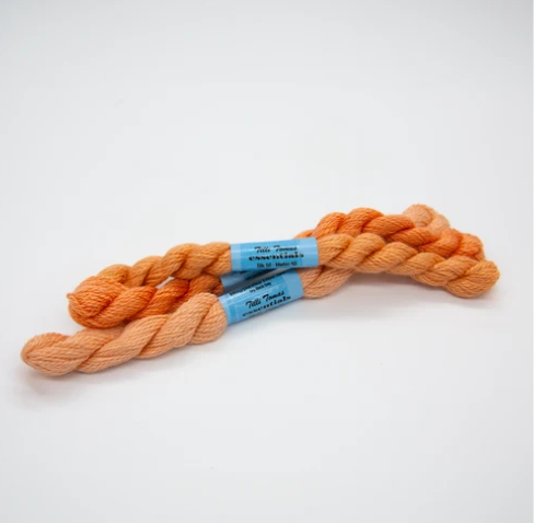 Essentials 552 Vermilion